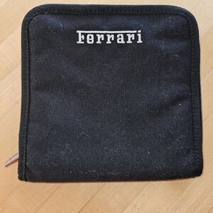 Ferrari Black Zip 20 CD / DVD Carry Case  with White Logo